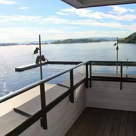 Apartment 10 Out 10 Waterfront Perfection Lii