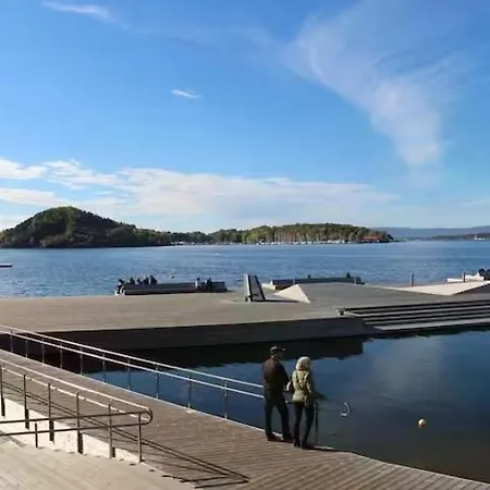 10 Out 10 Waterfront Perfection Lii