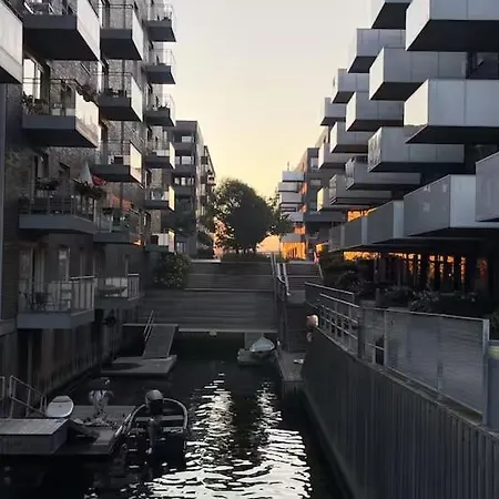 10 Out 10 Waterfront Perfection Apartment